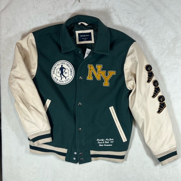 NWT Abercrombie & Fitch Men’s Small Graphic Varsity Jacket NY SOLD OUT Vintage - Picture 1 of 14